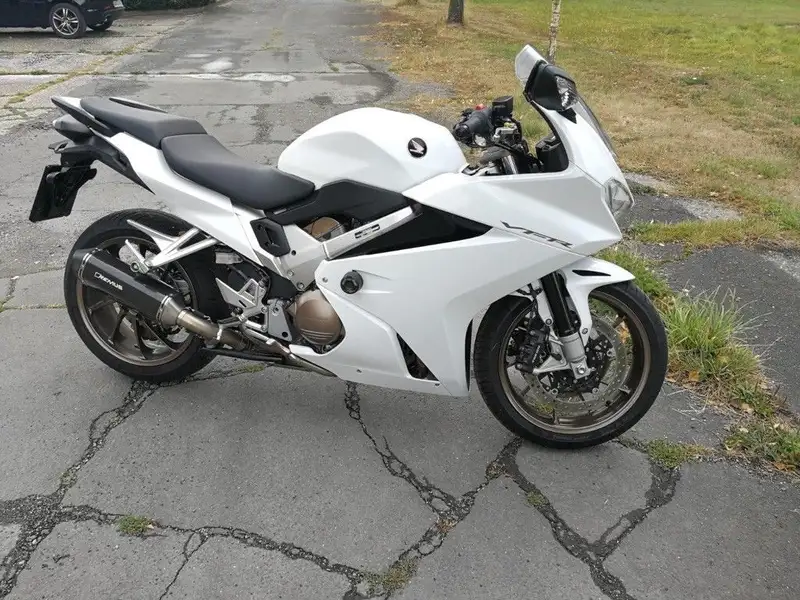 Honda VFR 800