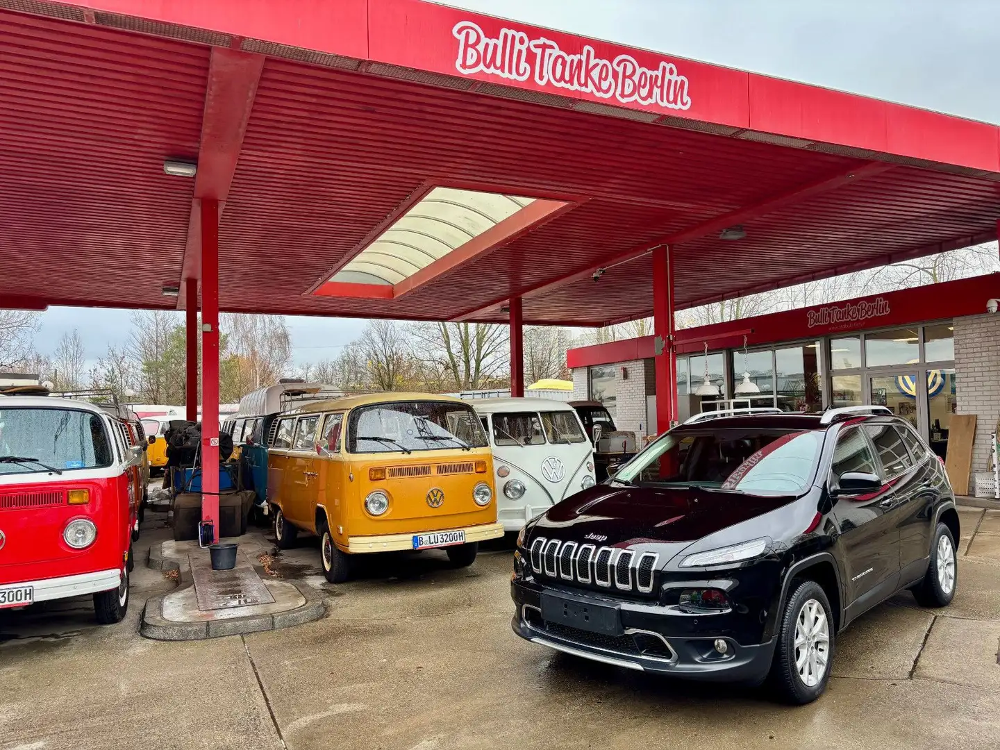 Jeep Cherokee 2.2 MultiJet 147 kW 4x4 Autom. Standhei Schwarz - 2