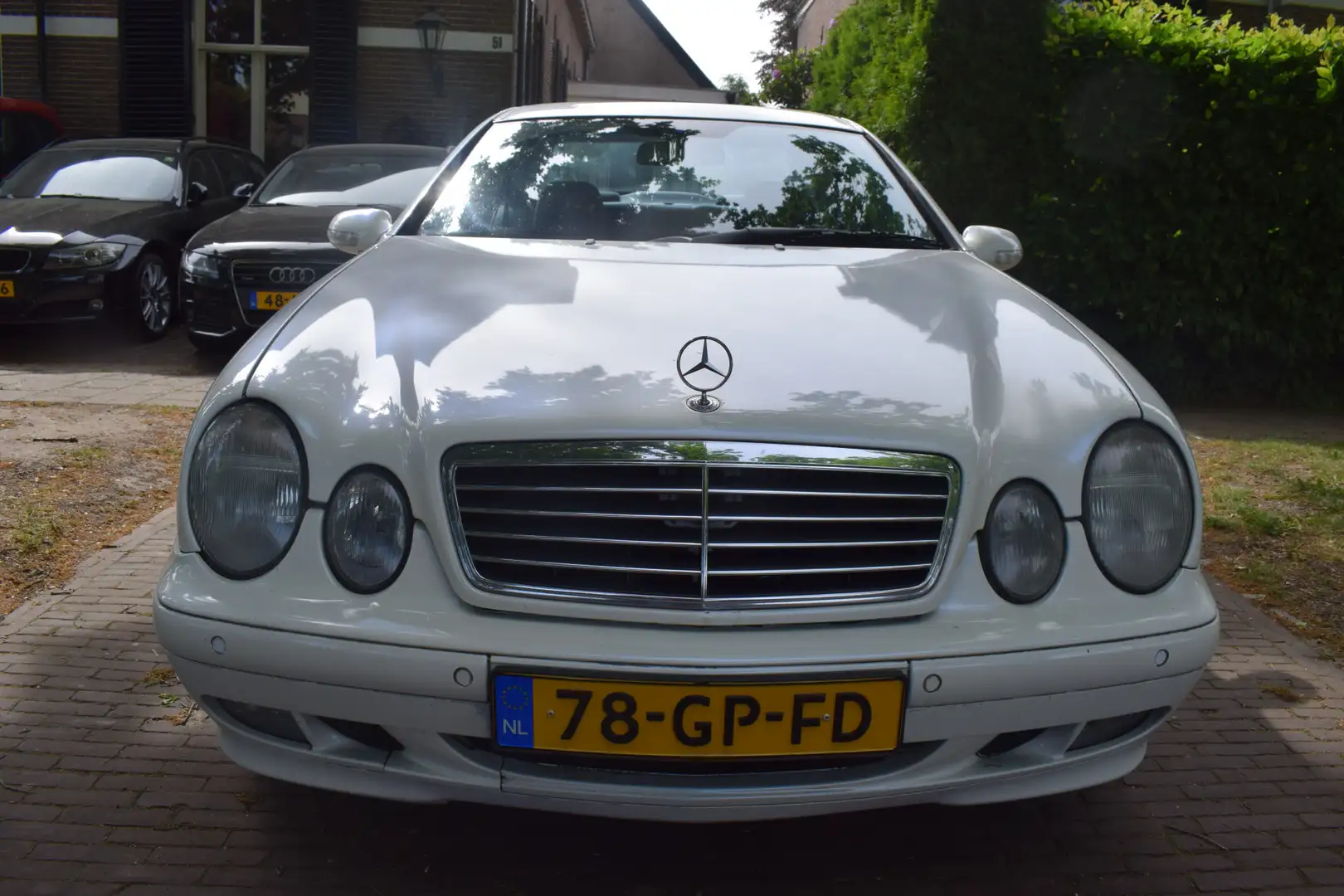Mercedes-Benz CLK 200 Coupé K. Avantgarde Wit - 2