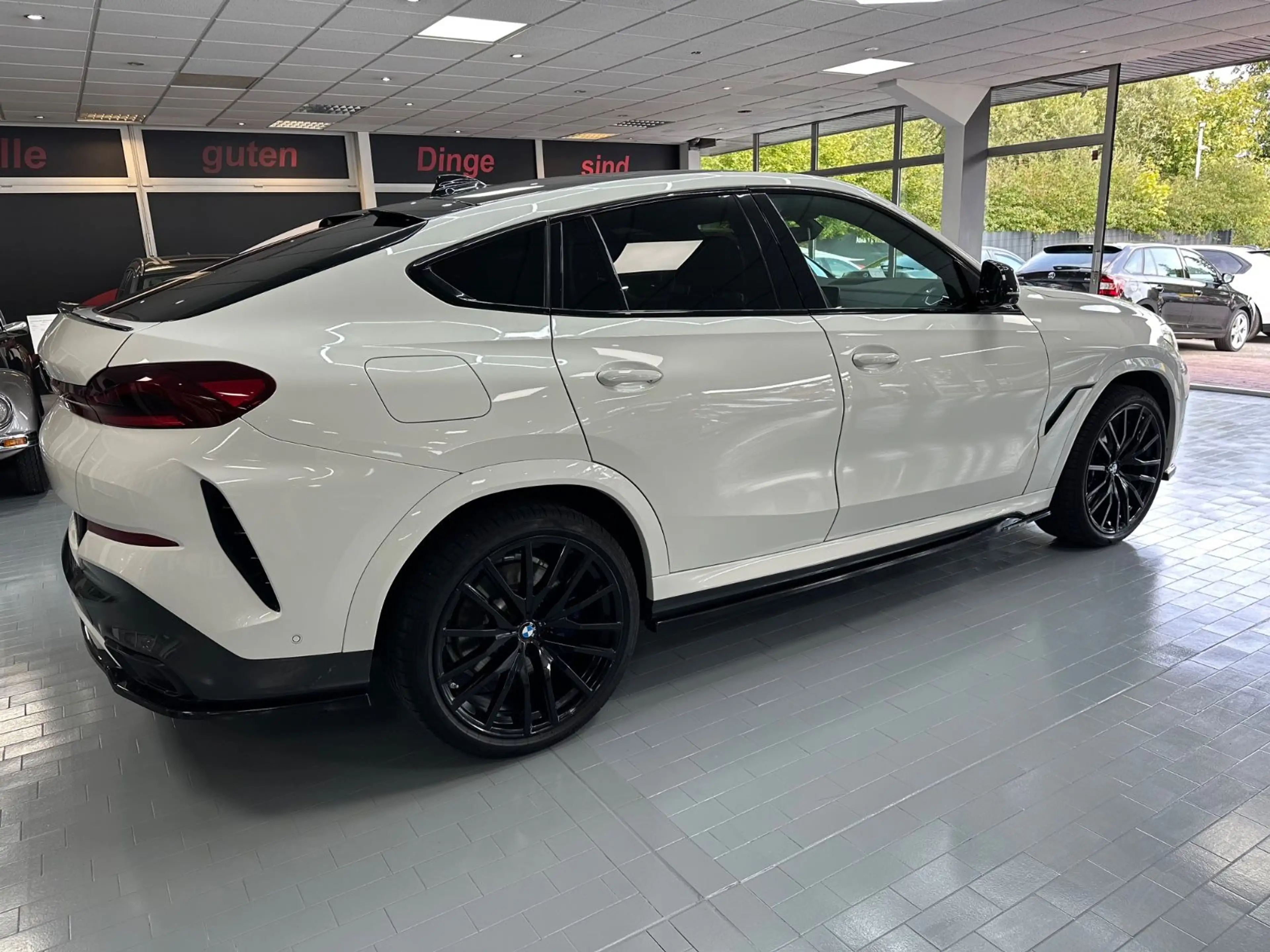 BMW X6 xDrive 30 d M Sport/ Pano/ Swarovski/22 Zoll — photo 13