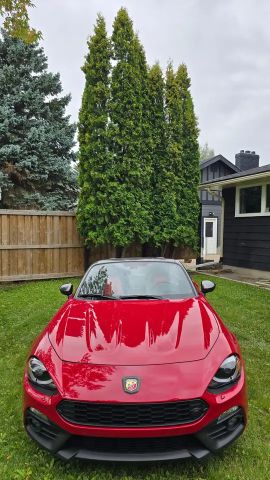Fiat 124 Spider снимка Fiat 124 Spider