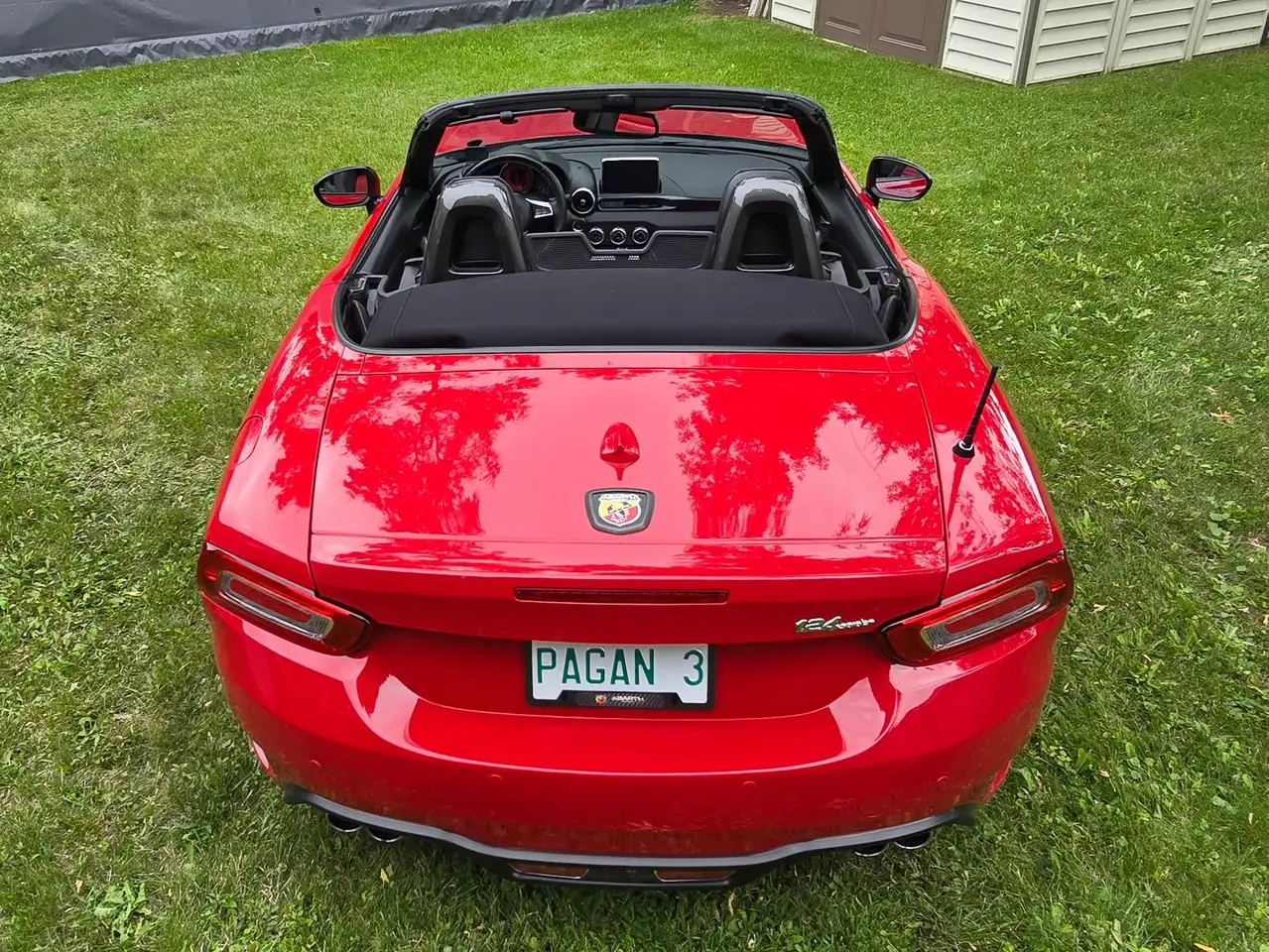 Fiat 124 Spider снимка Fiat 124 Spider