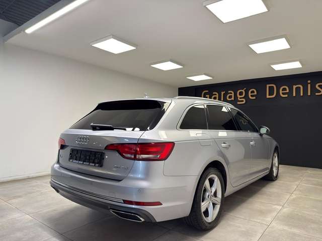 Audi A4 — photo 8