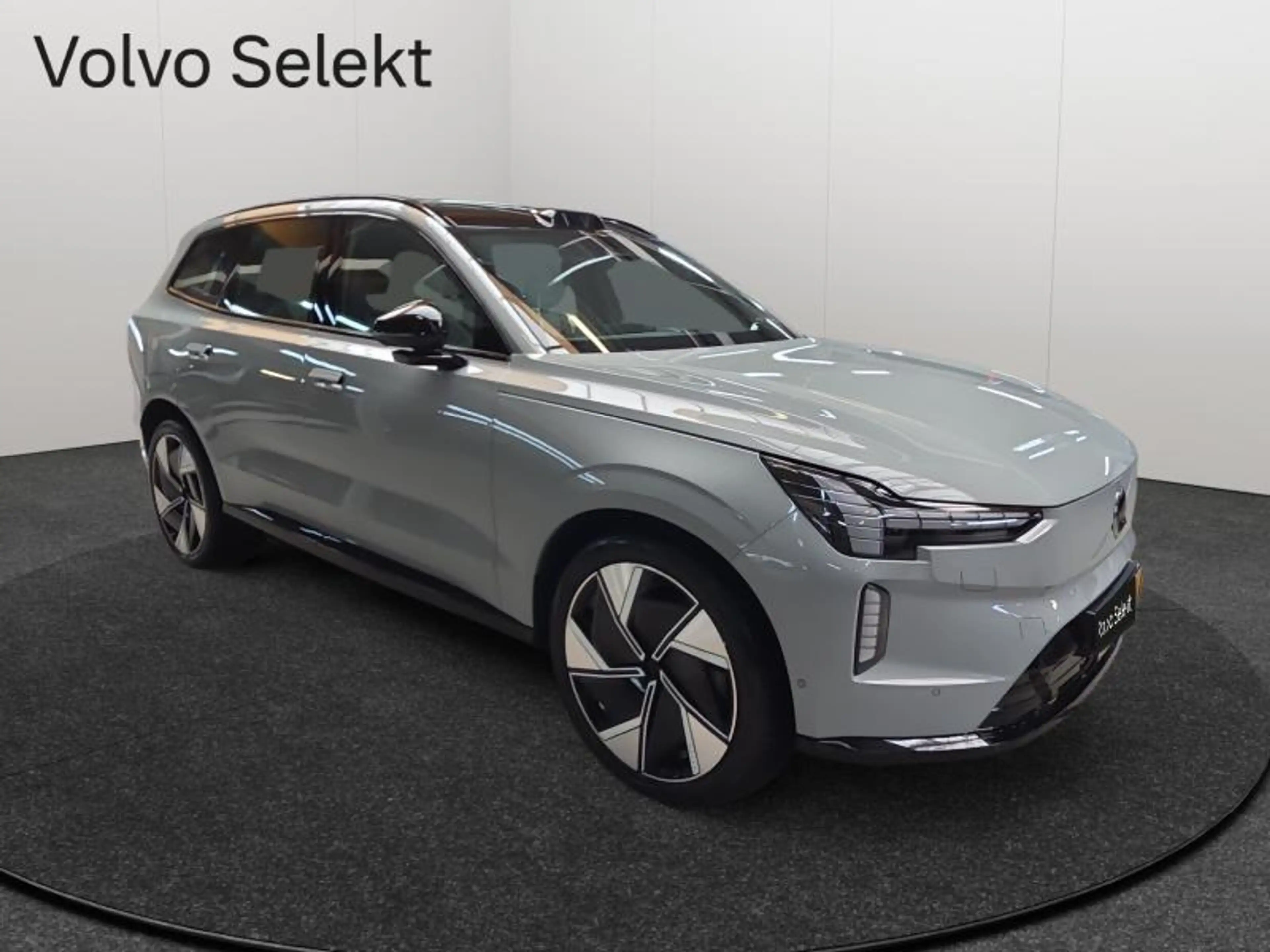 Volvo EX90 Ultra Dark Twin / Electrique — photo 8
