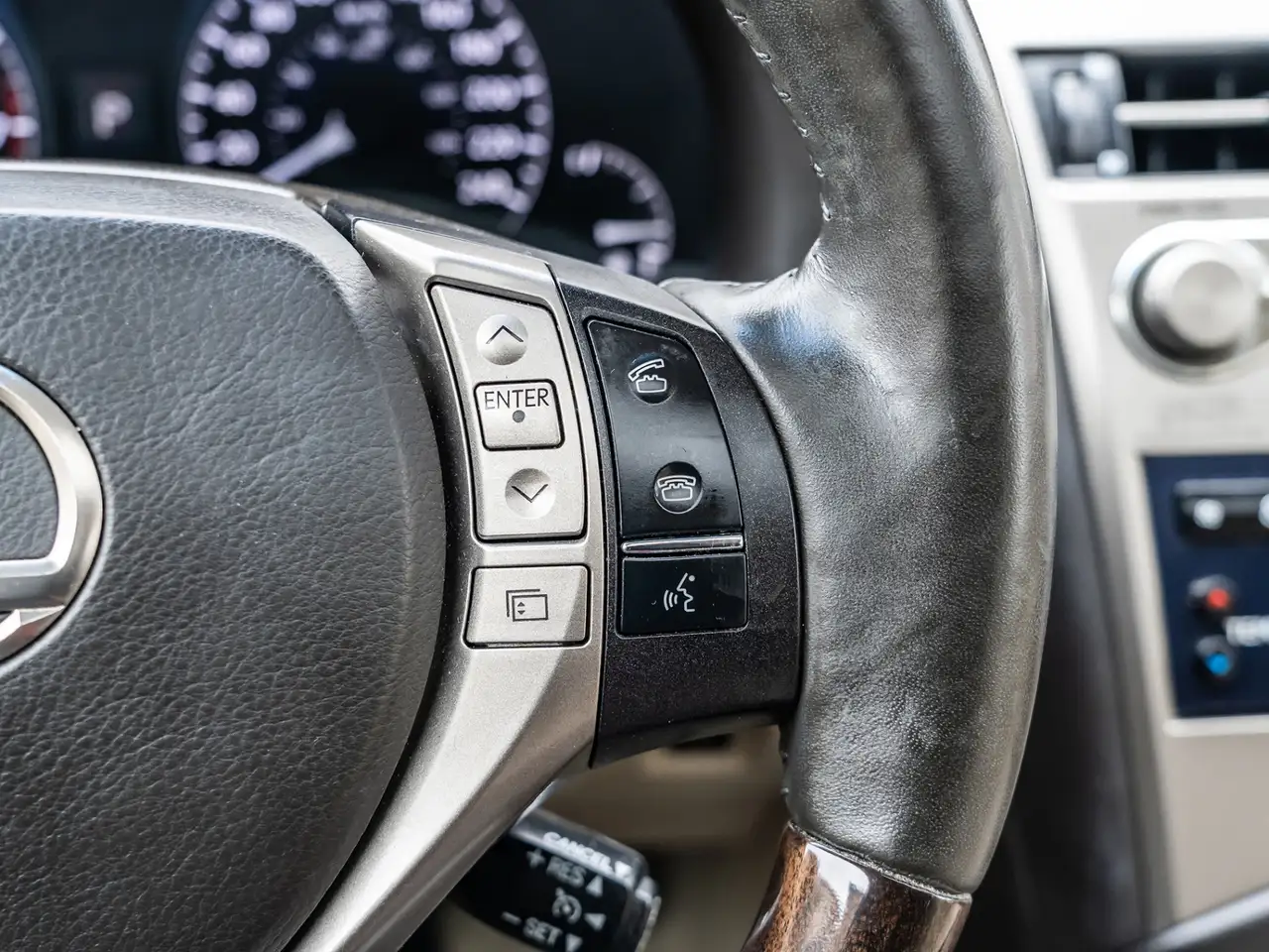 Lexus RX снимка Lexus RX
