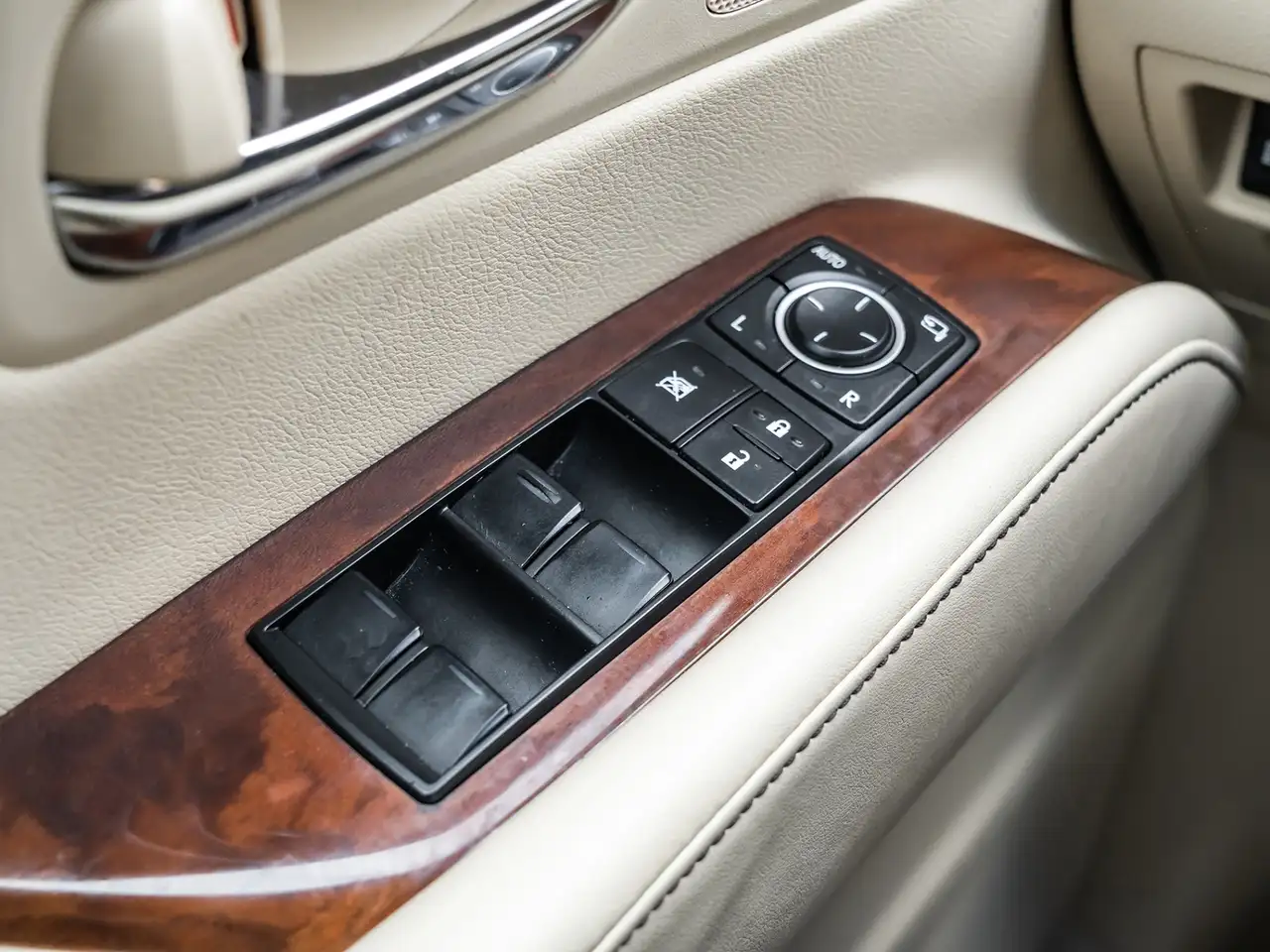 Lexus RX снимка Lexus RX