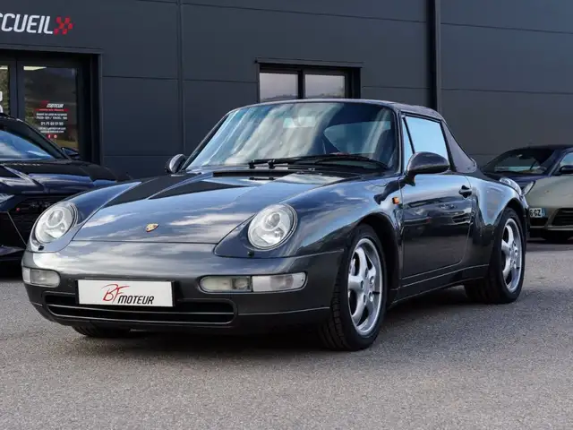 Porsche 993 993 Carrera 4 Cabriolet 3.6L 286ch BVM Origine FR / Exclusive / Clim / Ordinateur de bord