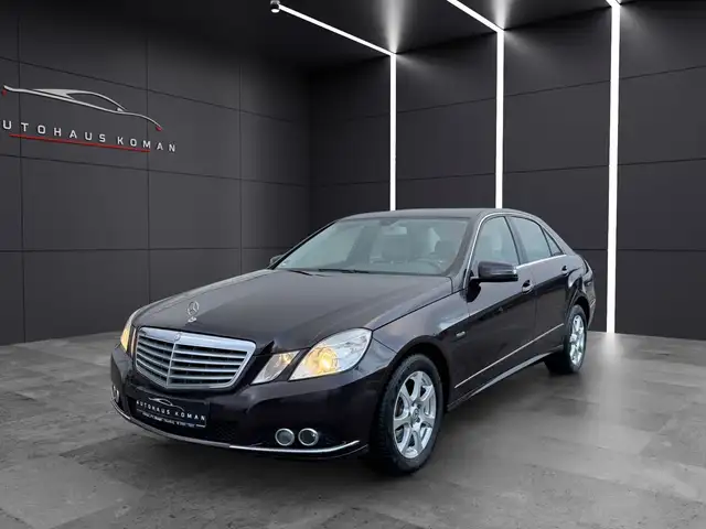 Mercedes-Benz E 350 E350CDI Lim.*AUTOM.*AHK*PDC*NAVI*LEDER*TEMPOMAT