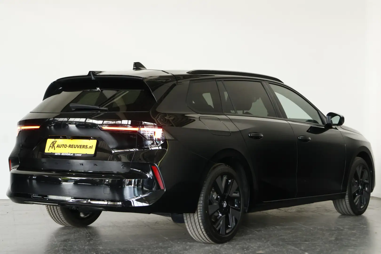 Opel Astra Electric 54 kWh GS / LED / ACC / CarPlay / Navi / Zwart - 2