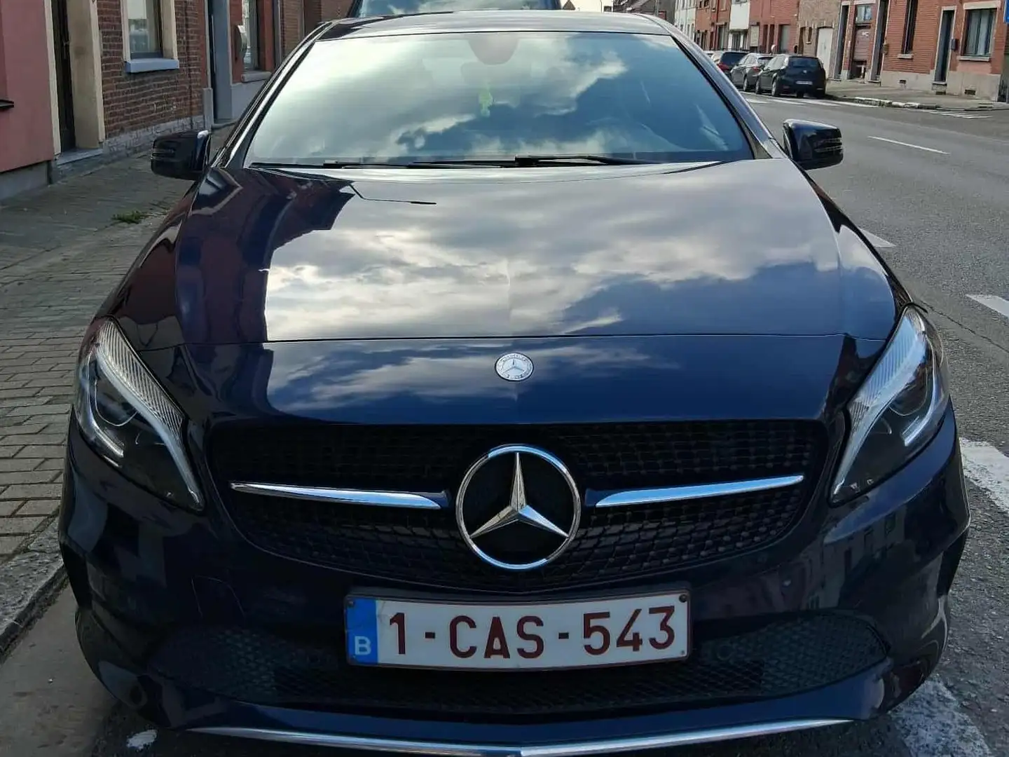 Mercedes-Benz A 160 A 160 d Bleu - 1