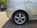 Toyota Corolla Verso 2.2 D-CAT Sol / 7 Sitzer Grau - thumbnail 9