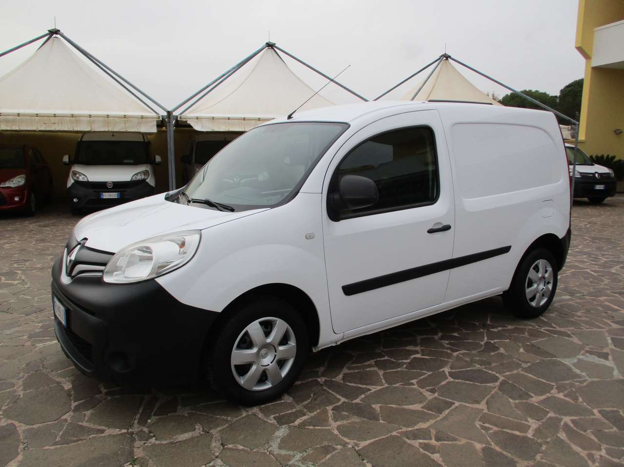 Renault Kangoo 1.5 DCI 90CV + TETTO APRIBILE