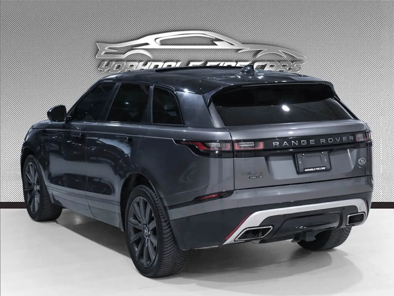 Land Rover Range Rover Velar photo Land Rover Range Rover Velar