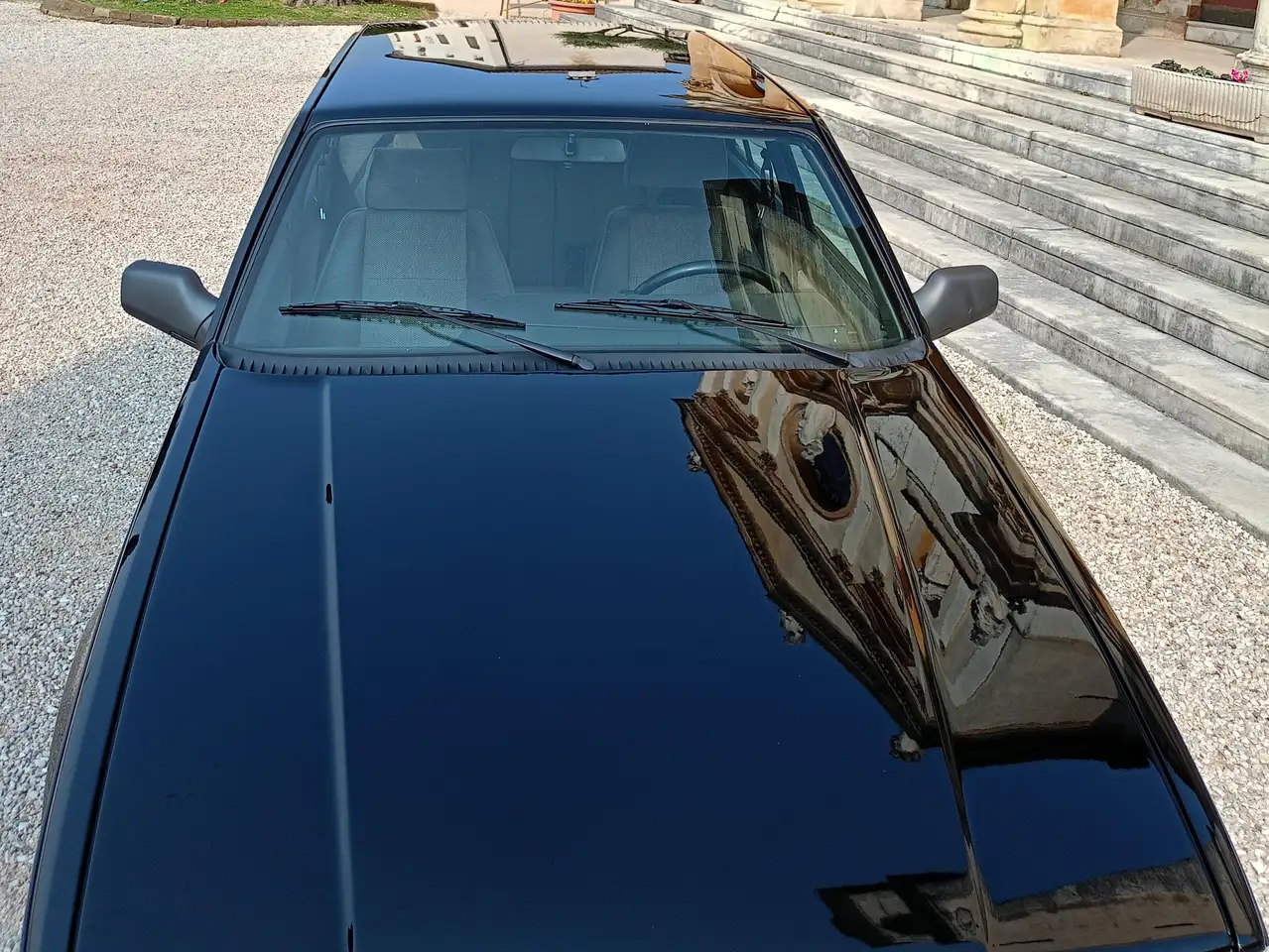 Alfa Romeo 75 2.0i ts, foto 2
