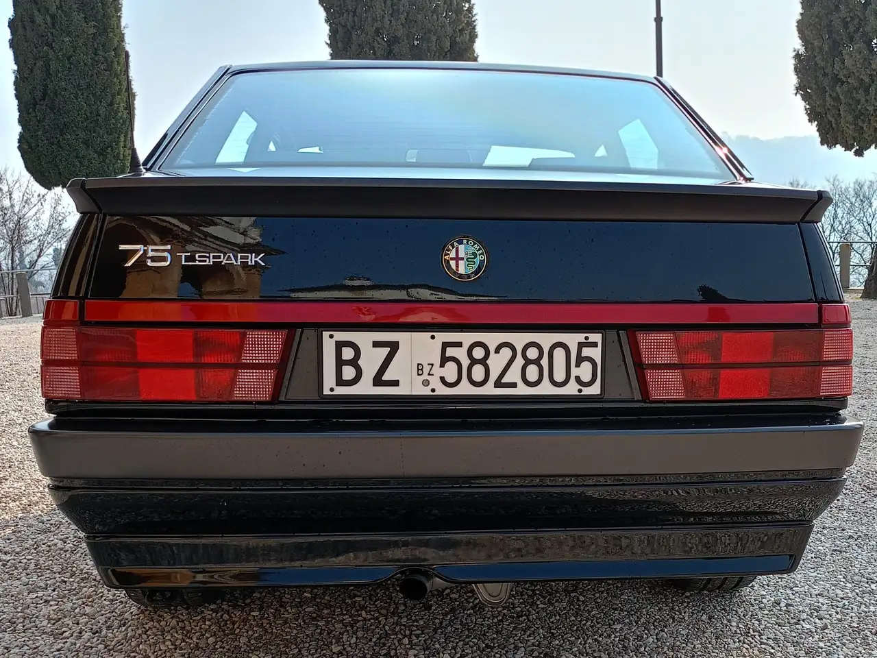 Alfa Romeo 75 2.0i ts, foto 7