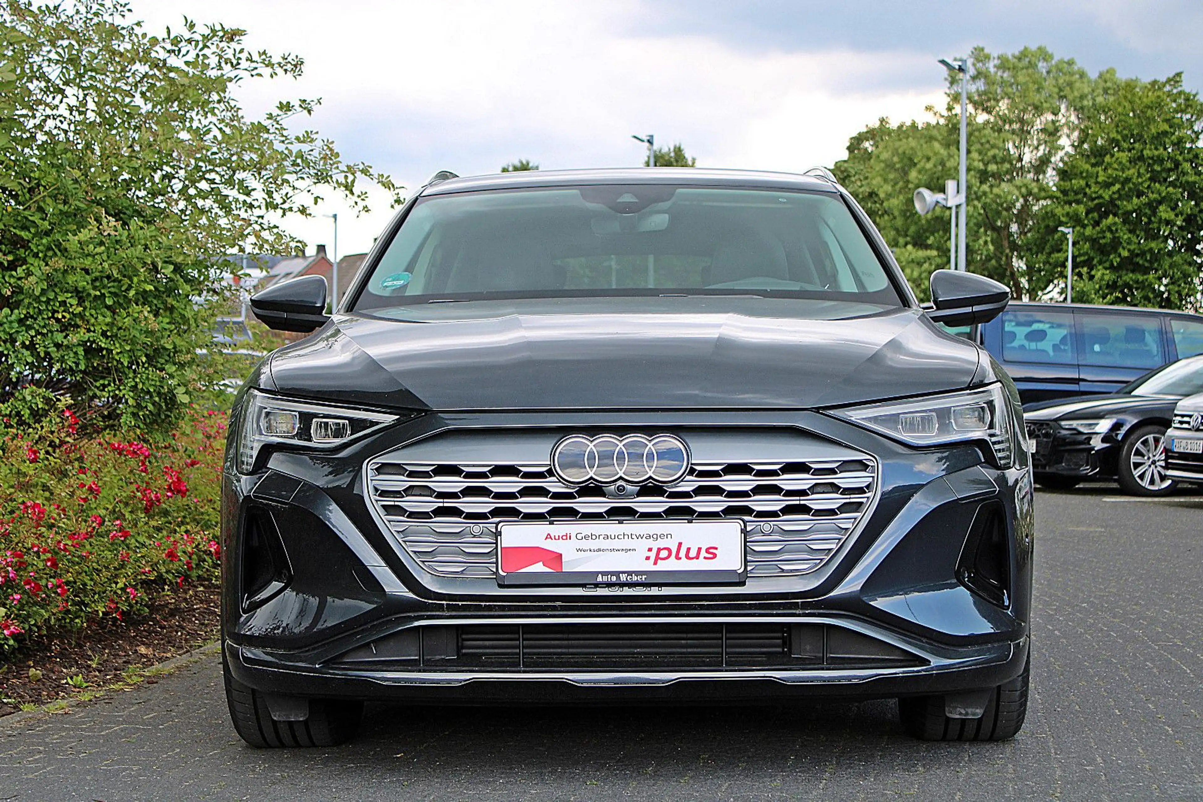 Audi Q8 e-tron 55 qu AHK 360° LEDER HuD MATRIX MEMORY — photo 2