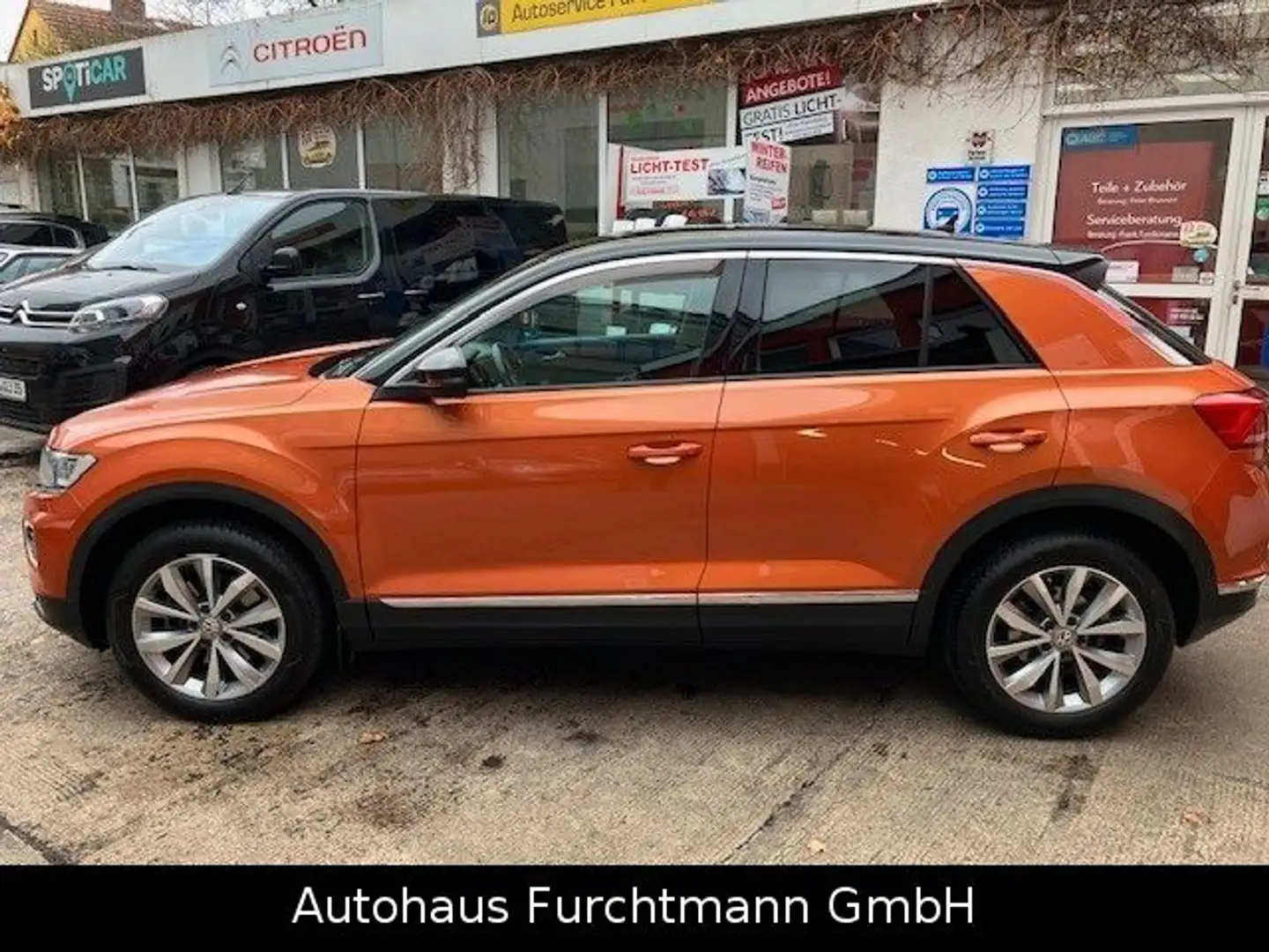 Volkswagen T-Roc Style 1.5 TSI DSG mit Standheizung Orange - 1