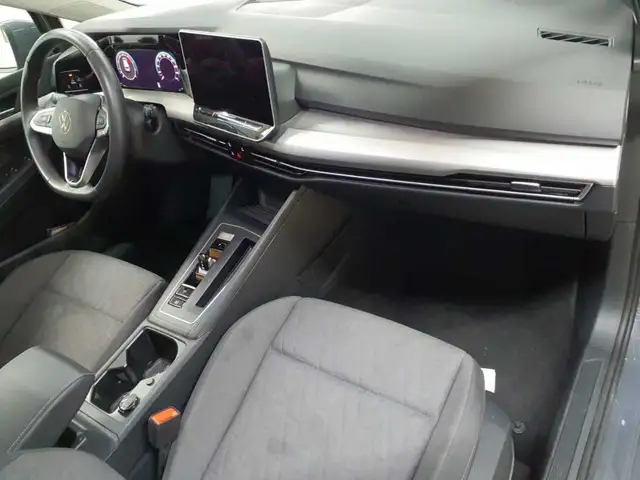 Volkswagen Golf view 9