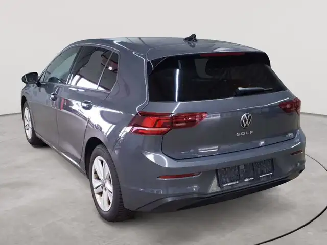 Volkswagen Golf view 5