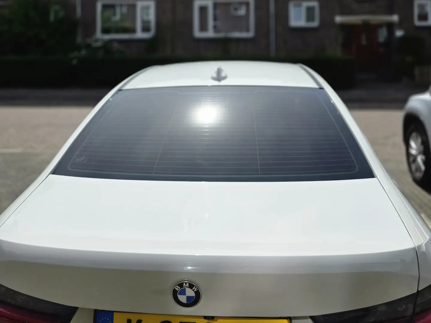 BMW 320 320 High Exe. Edition Wit - 2