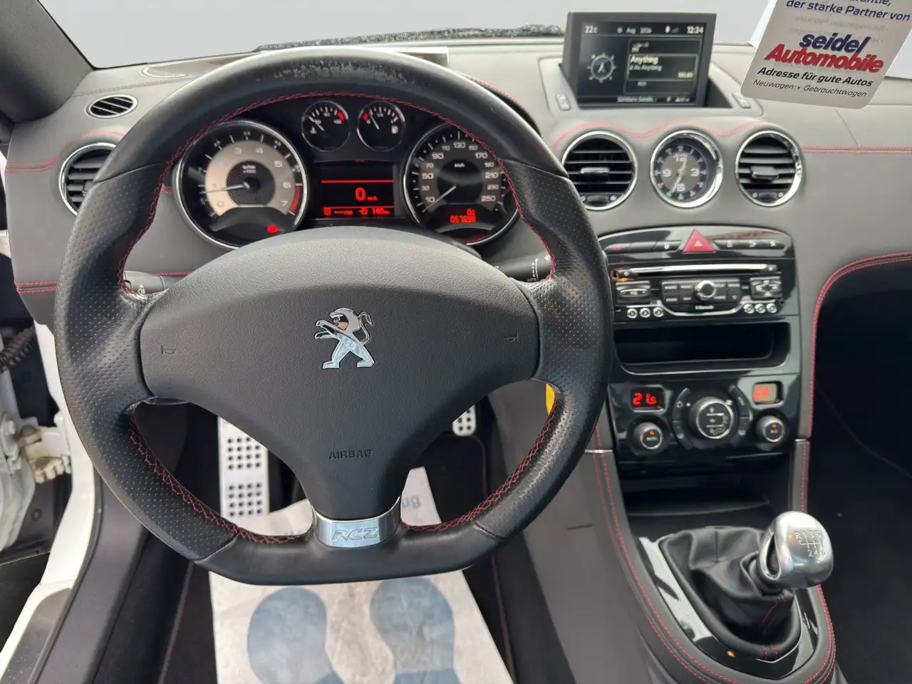 Peugeot RCZ 1.6 — photo 13 sur 28