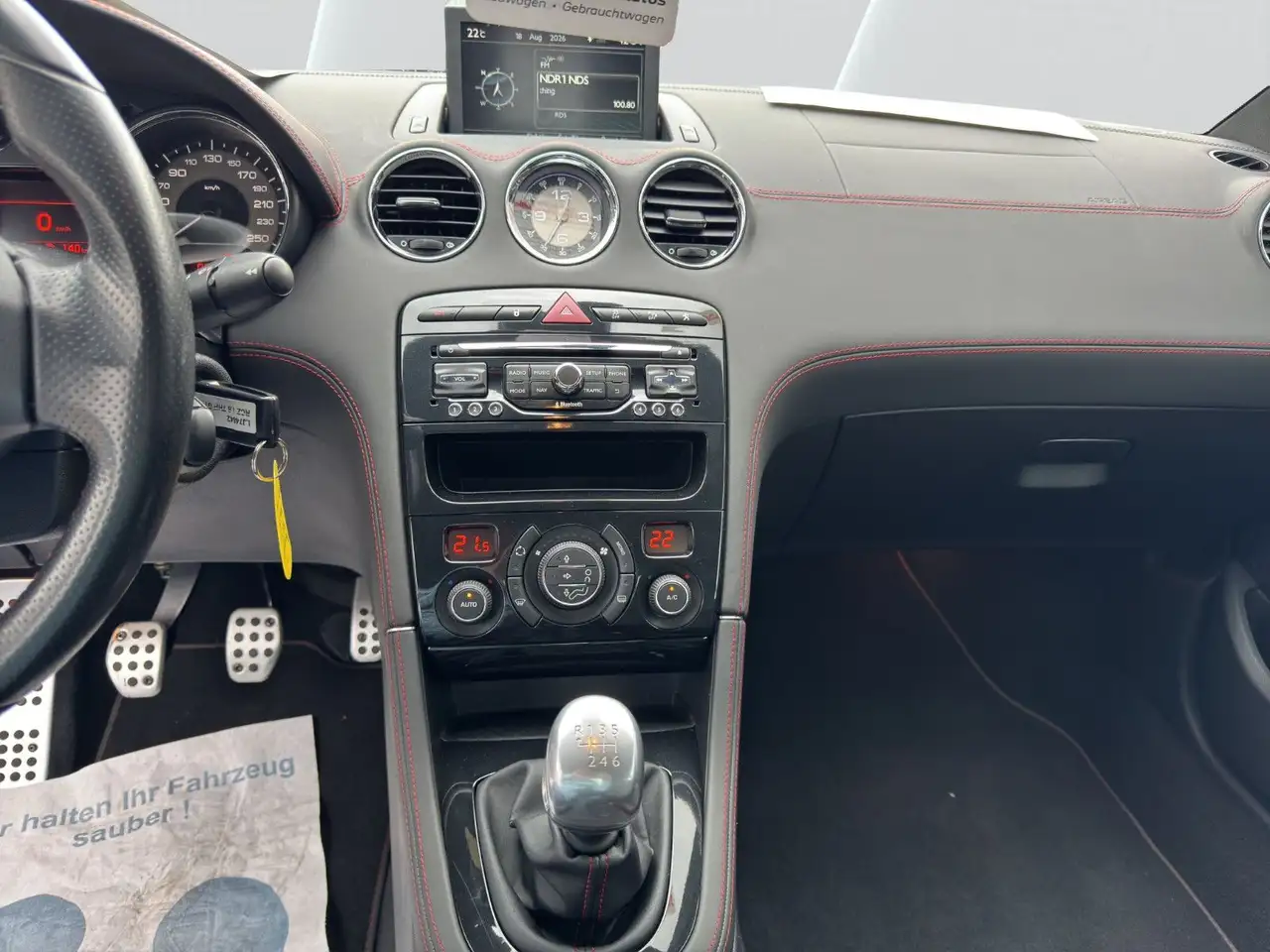 Peugeot RCZ 1.6 — photo 14 sur 28
