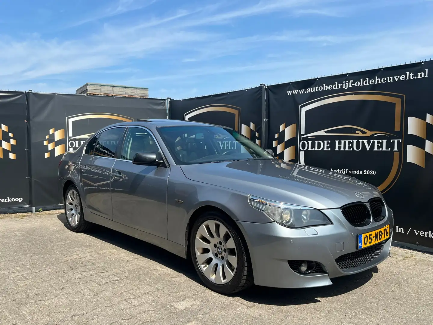 BMW 530 5-serie 530i Executive M-pakket Gris - 1