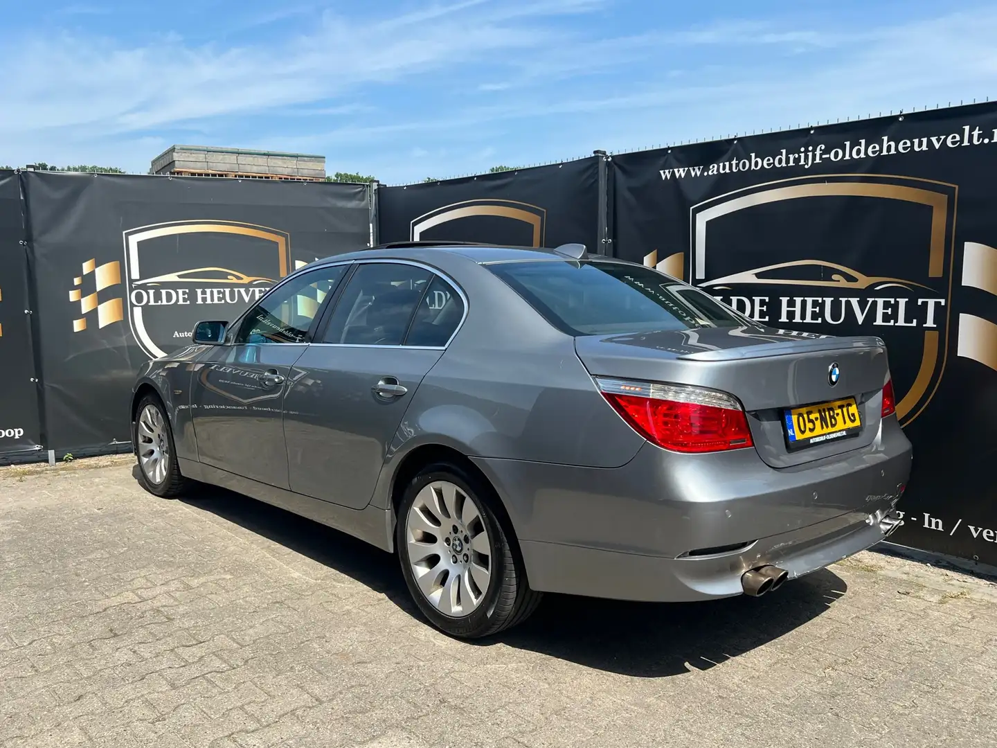 BMW 530 5-serie 530i Executive M-pakket Gris - 2