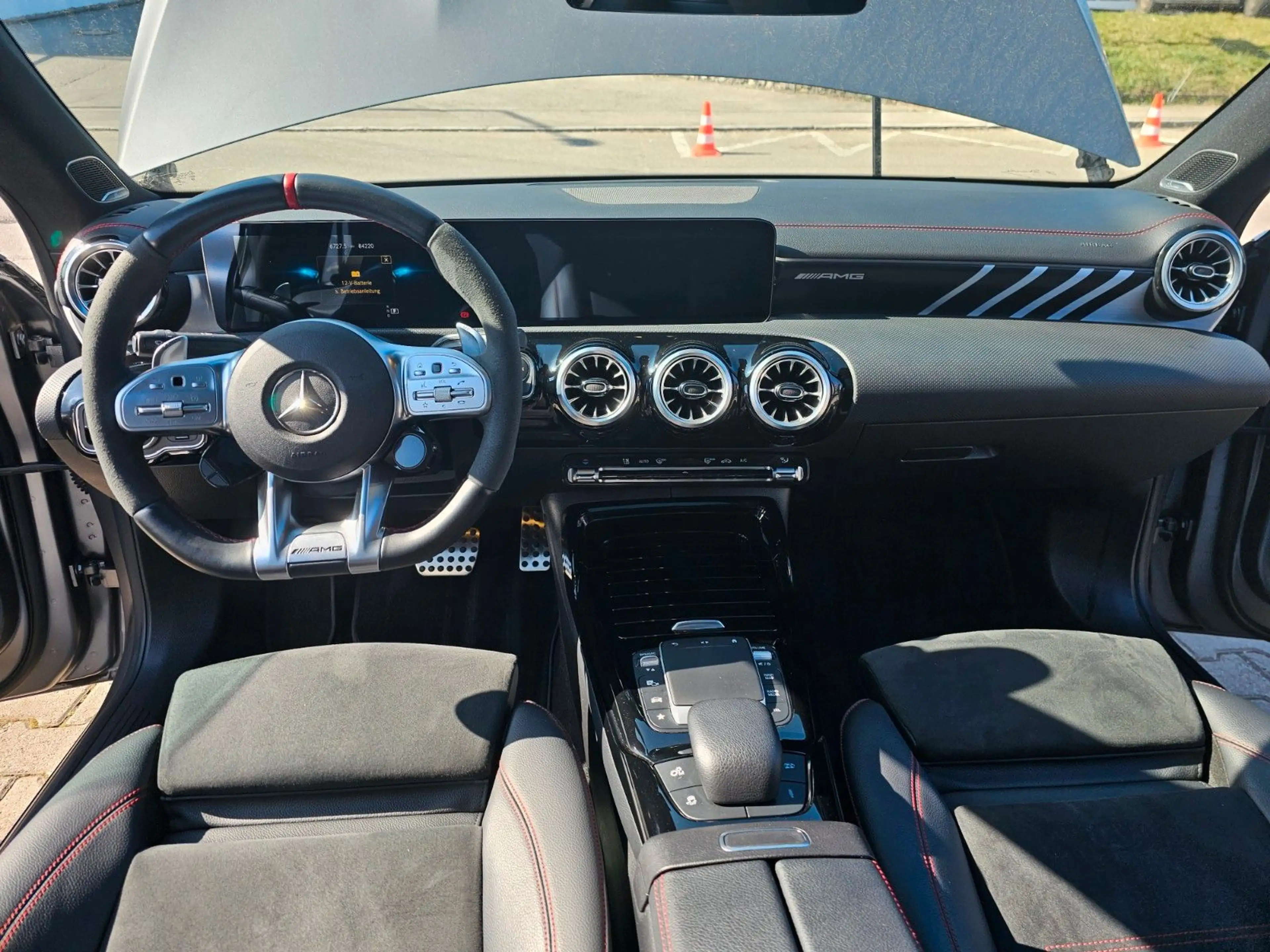 Mercedes-Benz CLA 45 AMG CLA 45s AMG 4Matic*NIGHT PAKET*PANO*LED*SHZ*ACC* — photo 11
