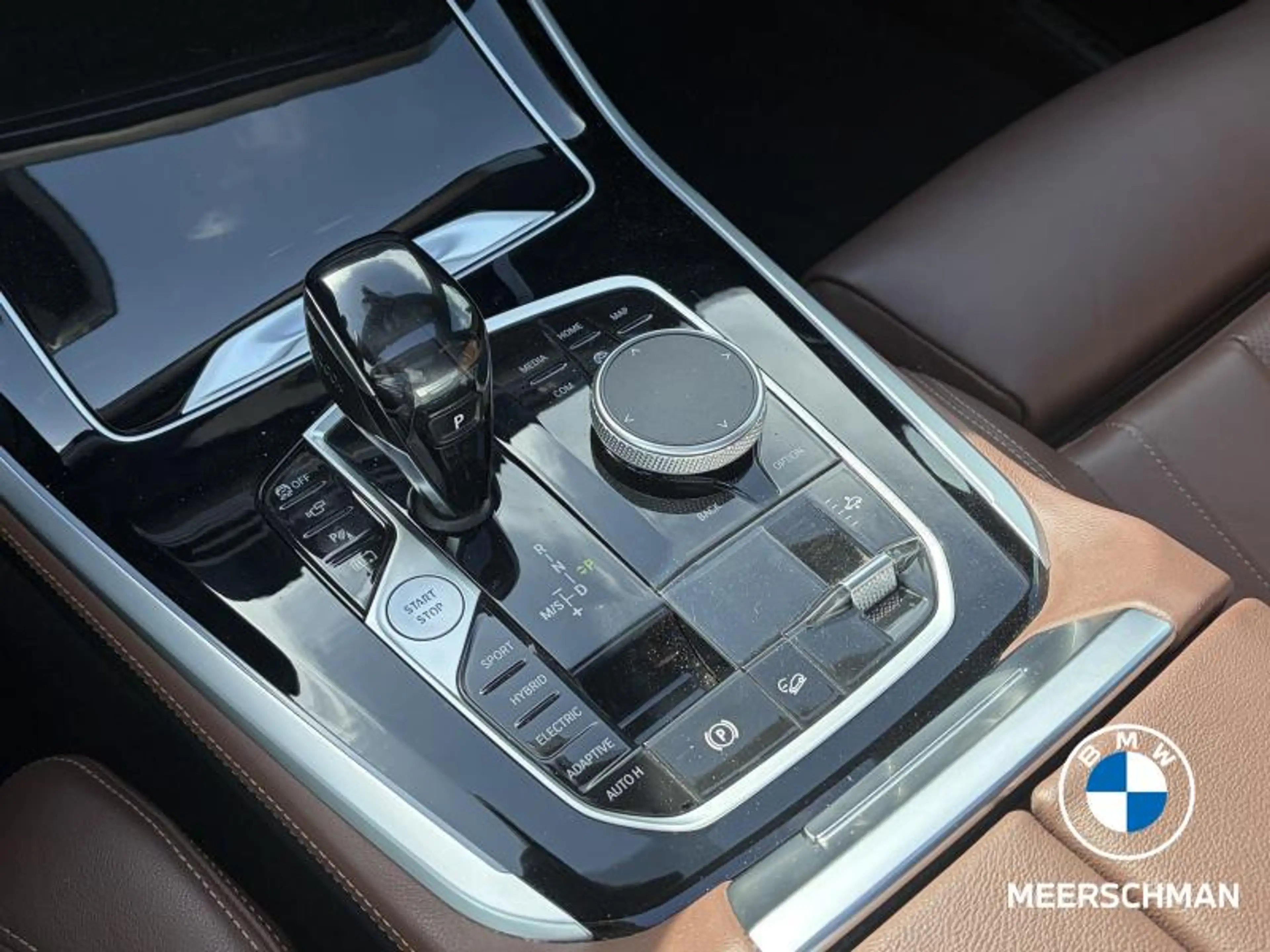 BMW X5 45e — photo 15