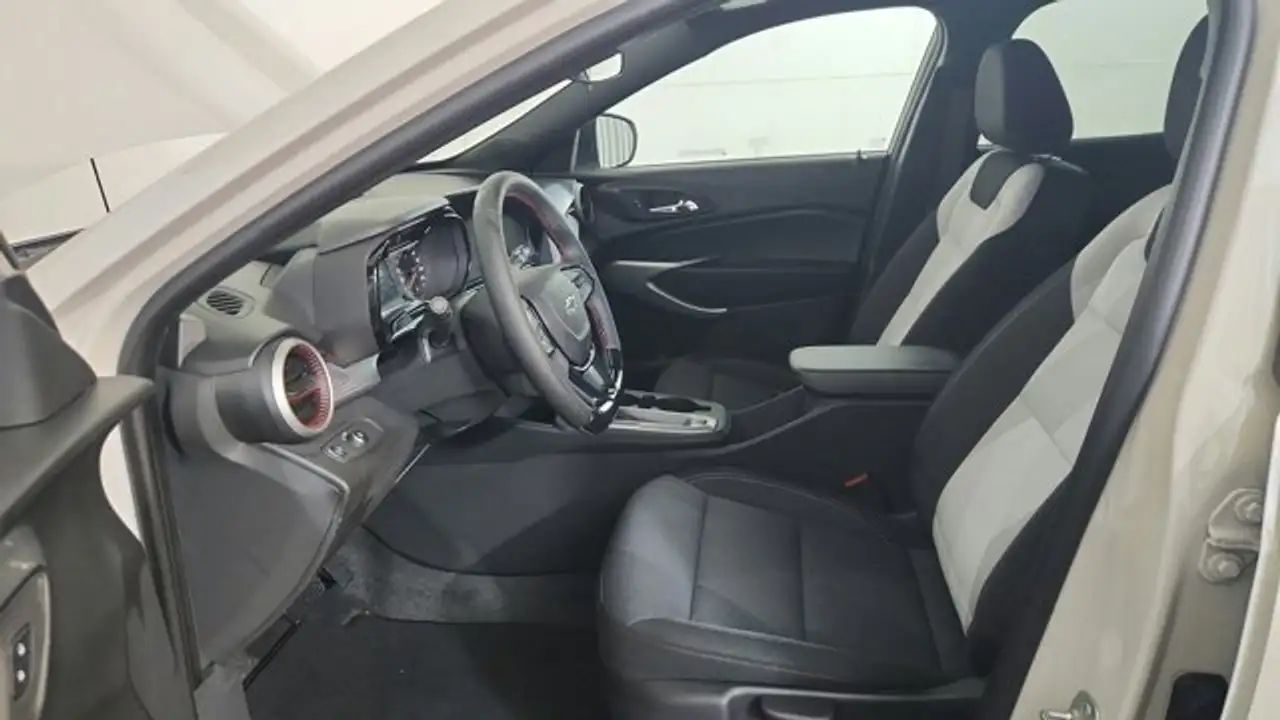 Chevrolet Trax снимка Chevrolet Trax
