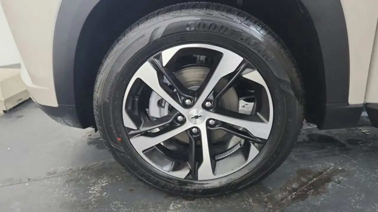 Chevrolet Trax снимка Chevrolet Trax