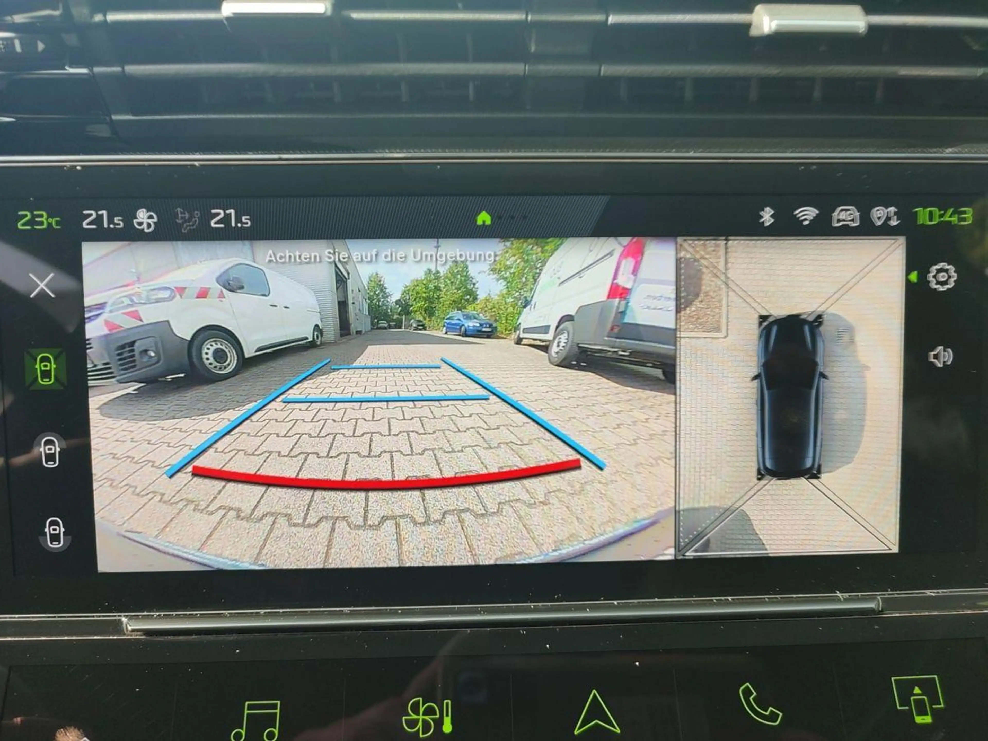 Peugeot 308 Hybrid 136 GT *Leder*NAVI*Kamera*Car Play* — photo 12