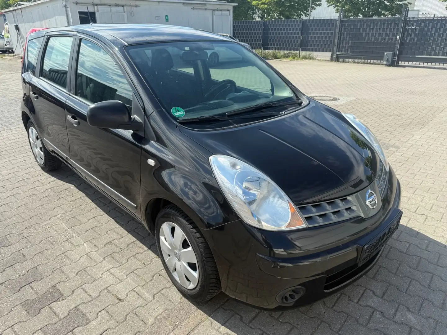 Nissan Note Visia/ Klima/ Servolenkung/ 1 Jahr Garanie Negro - 2