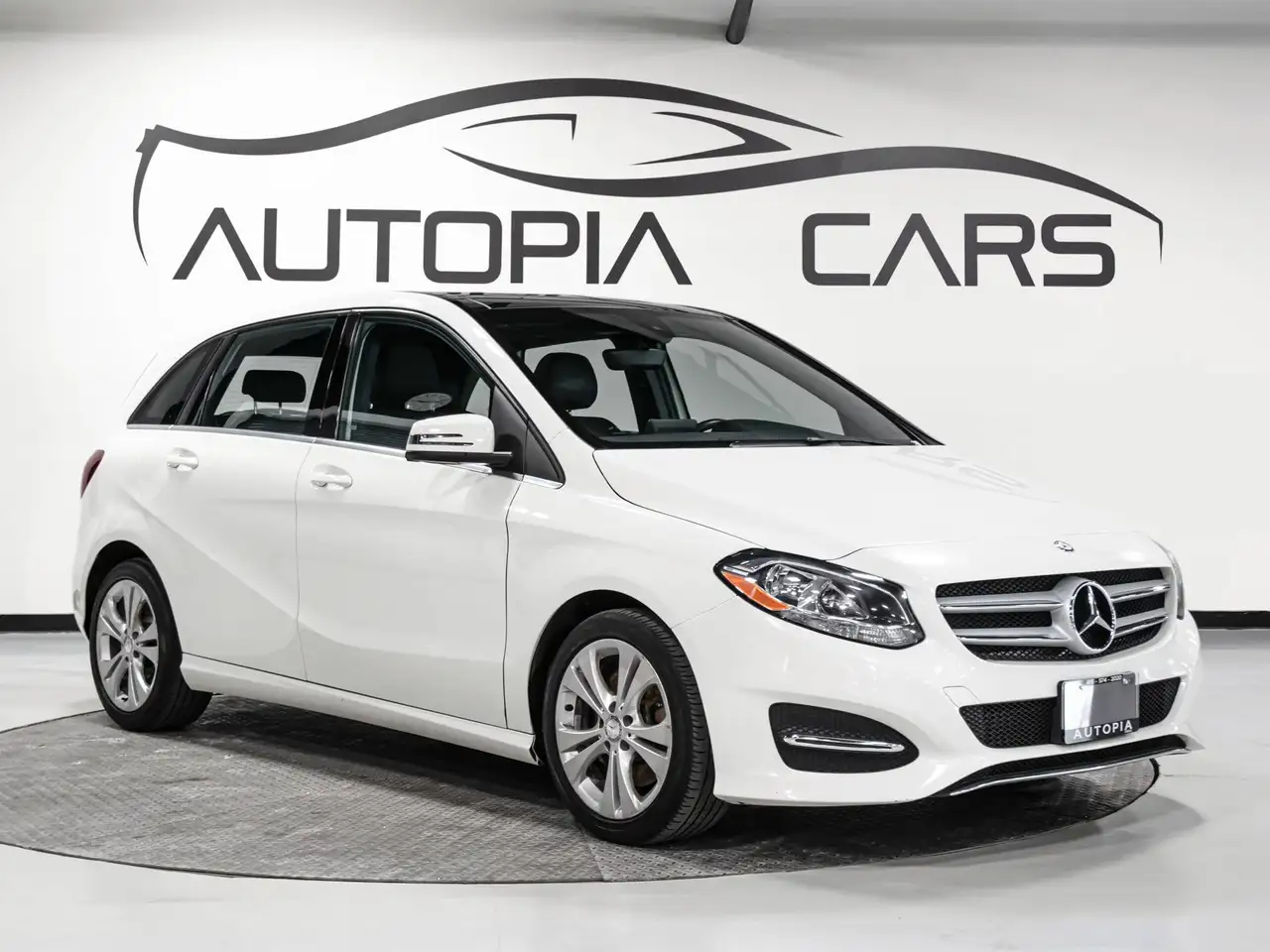 Mercedes-Benz B-Class photo Mercedes-Benz B-Class