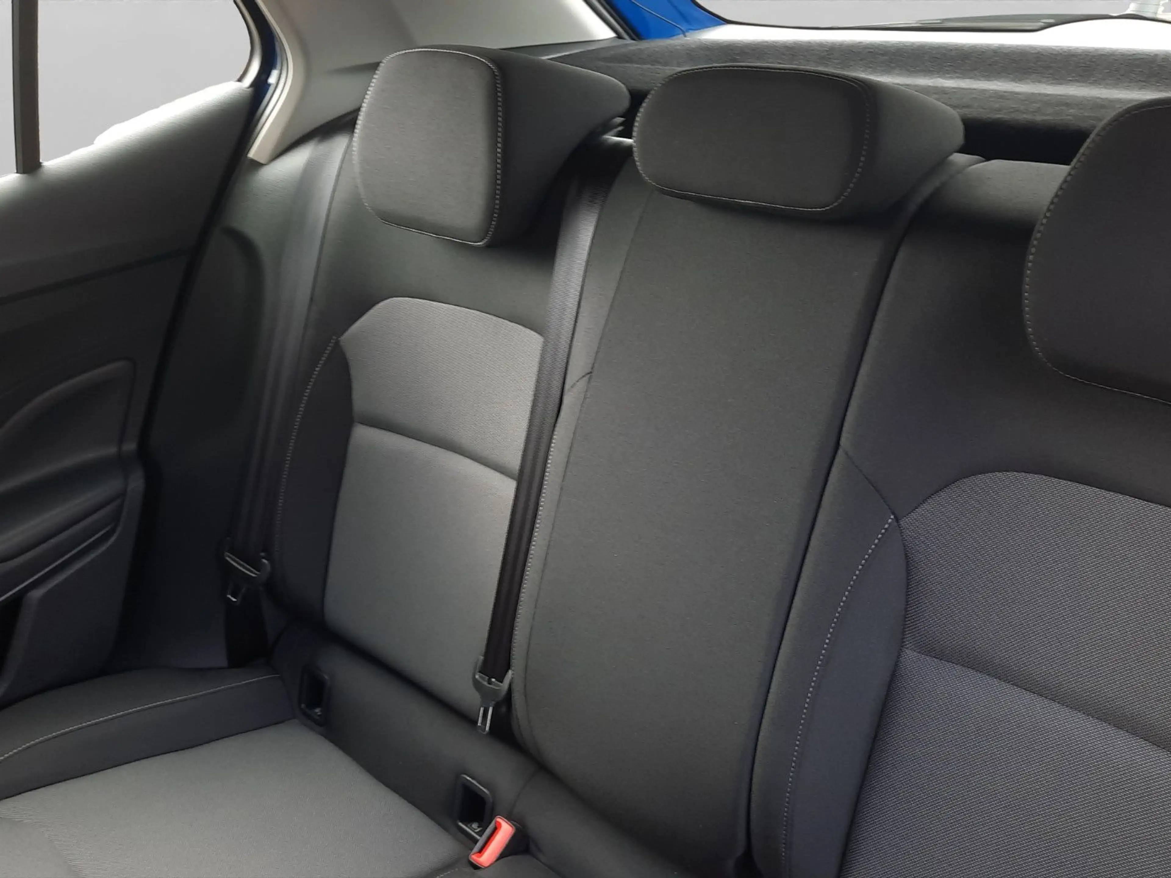 Skoda Fabia Ambition — photo 13