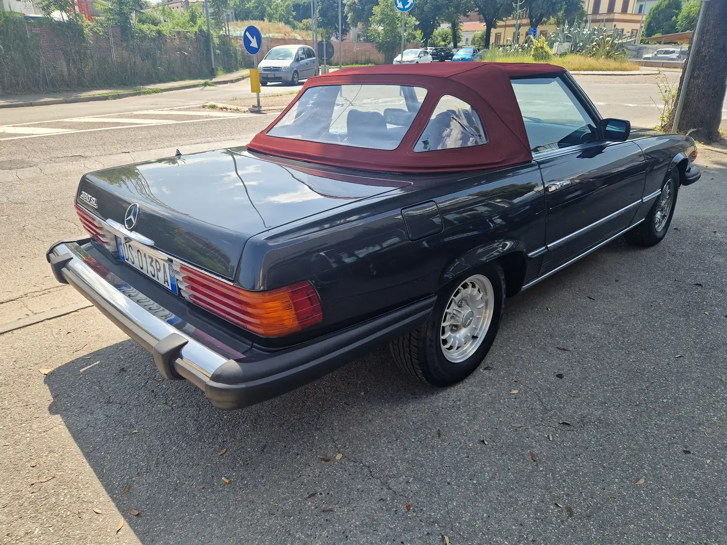 Mercedes-Benz SL 380 Roadster Negro - 2
