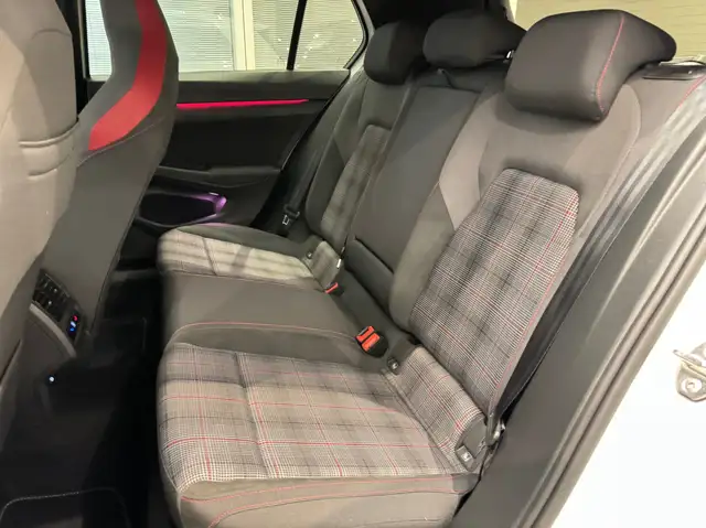 Volkswagen Golf view 15