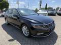Volkswagen Passat Variant 2.0 TDI SCR DSG Elegance Schwarz - thumbnail 3