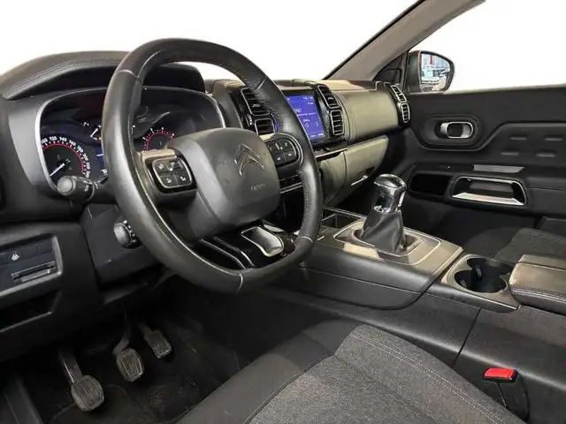 Citroen C5 Aircross view 11