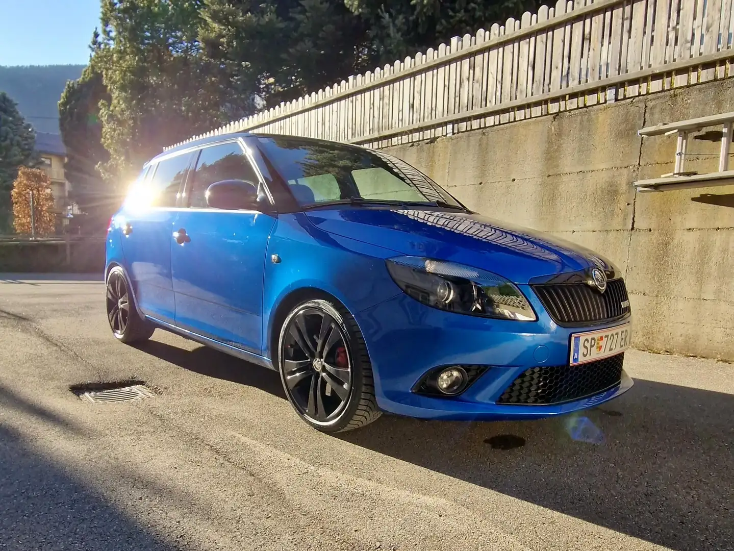 Skoda Fabia Fabia RS 1,4 TSI DSG RS Blau - 2