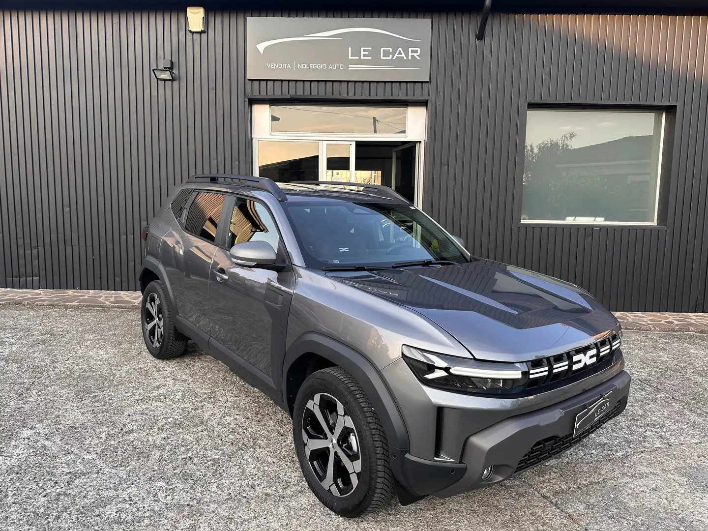 Dacia Duster Duster 1.2 mild hybrid Journey 4x4130cv*DRIVE TOP* Grigio - 1