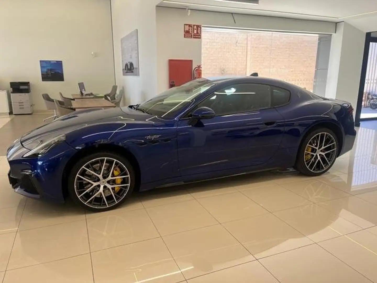 Maserati GranTurismo Trofeo Aut. 550 AWD Azul - 2