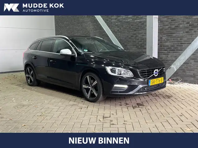 Volvo V60 T4 Business Sport | Schuif/kanteldak | Trekhaak |