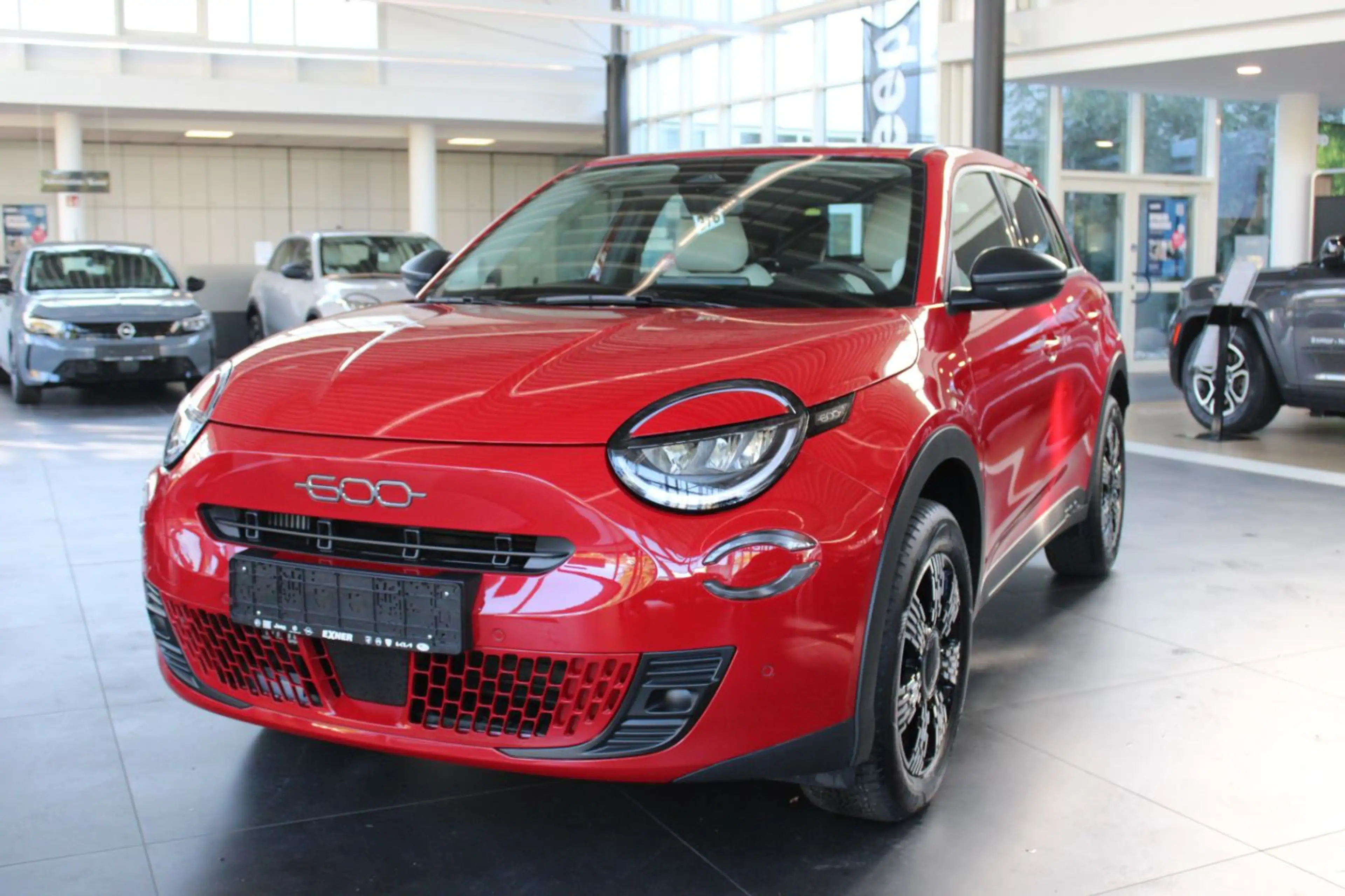 Fiat 600 Business Edition Allwetterreifen, Sitzheizung — photo 2