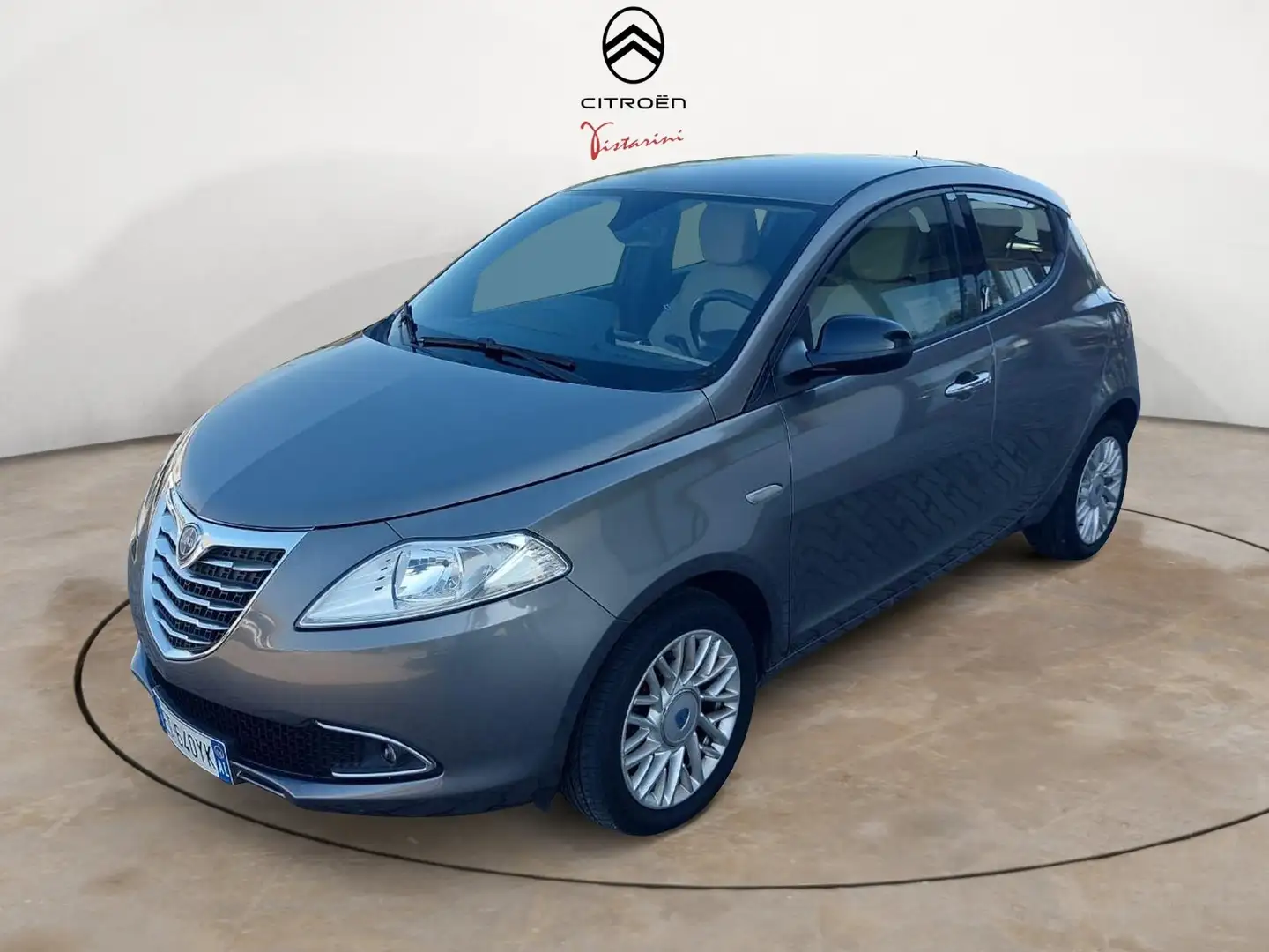 Lancia Ypsilon 1.3 Mjt 95cv DPF E5B Platinum Grigio - 1