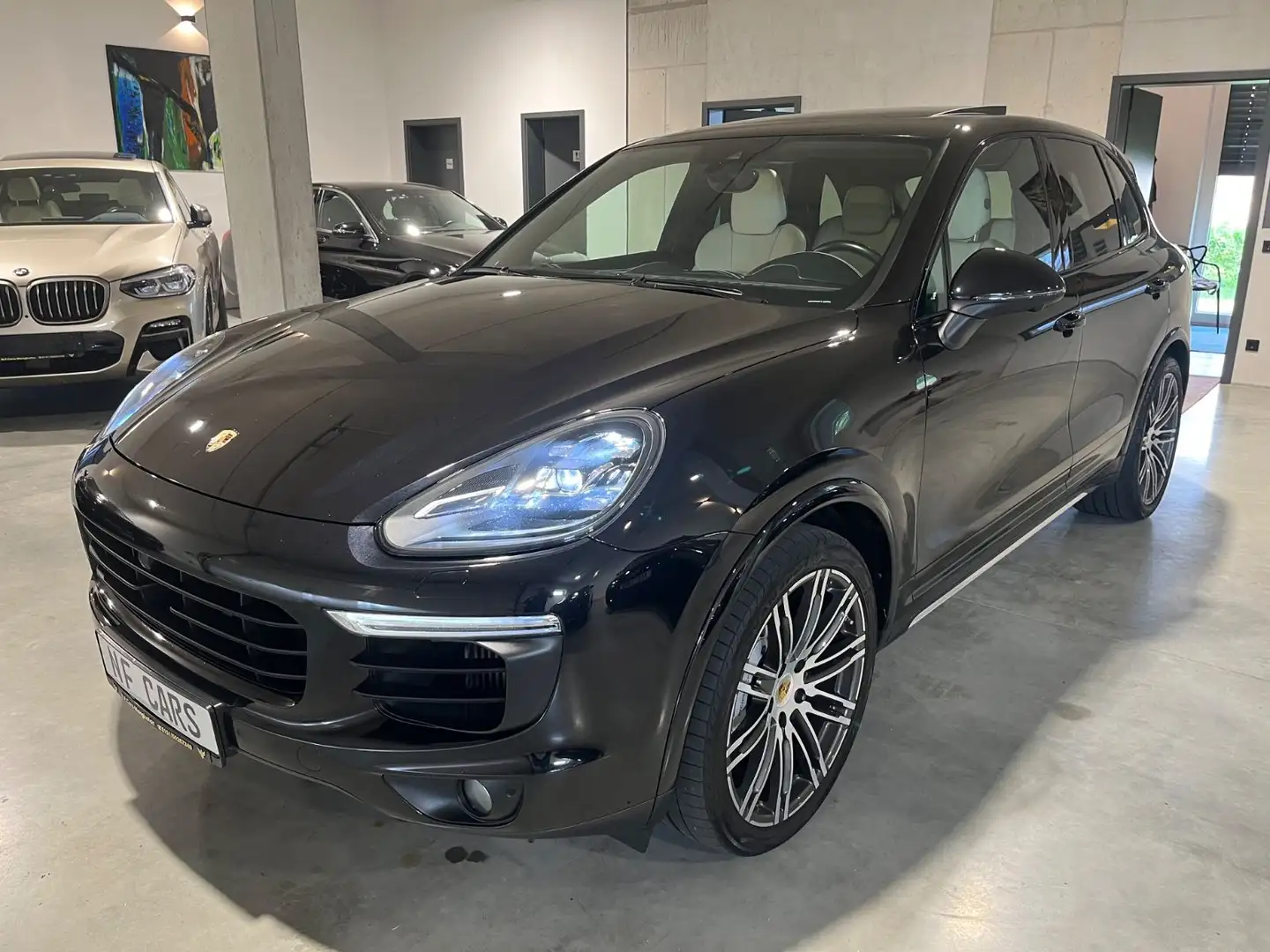 Porsche Cayenne S Diesel Platinum Edition,LED,Exclusive, Schwarz - 2