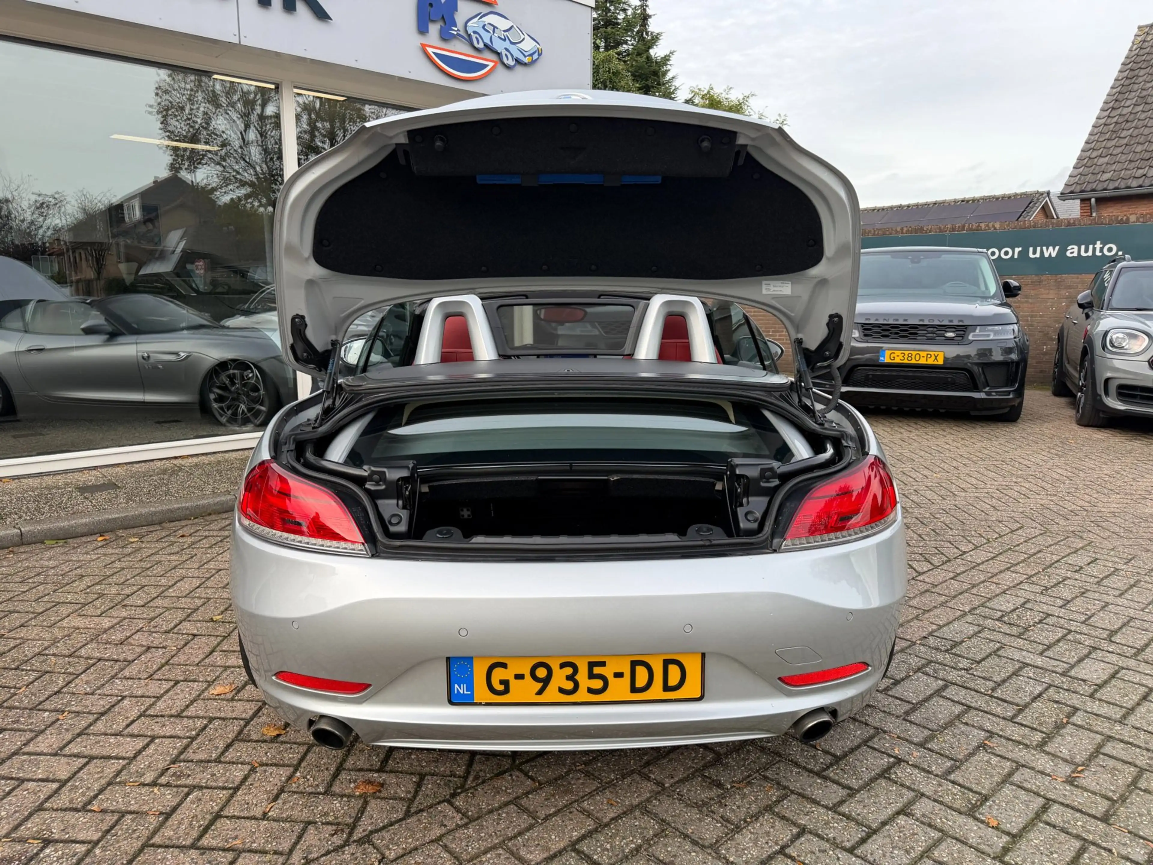 BMW Z4 Roadster SDrive35i — photo 30
