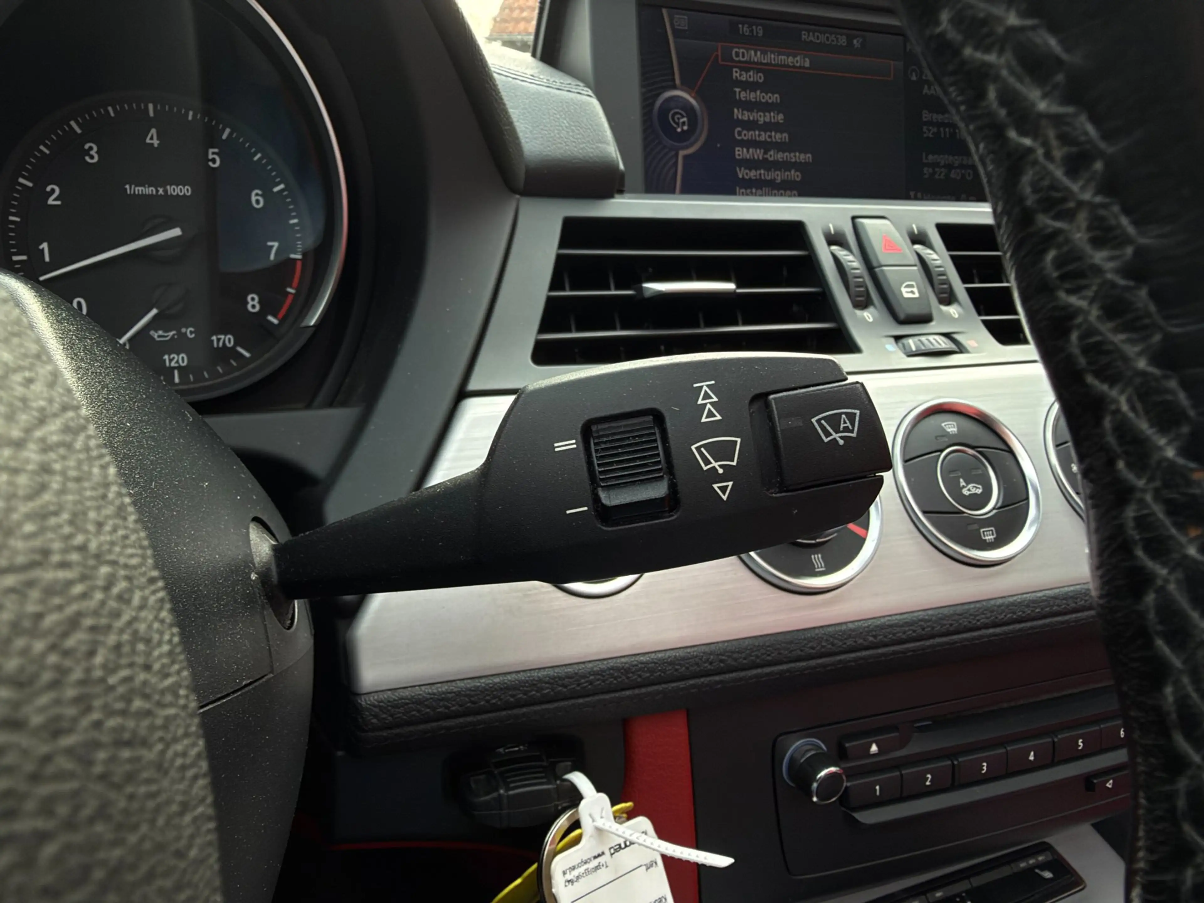 BMW Z4 Roadster SDrive35i — photo 14