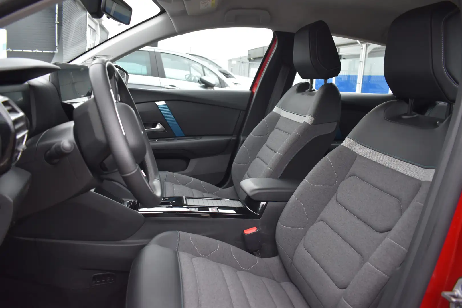 Citroen E-C4 Electric Feel Pack 50 kWh Navigatie | Airconditioning | Hea Rouge - 2